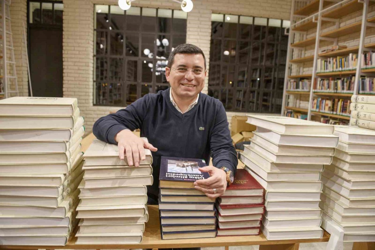 Dokuma semtine 2. Kütüphane