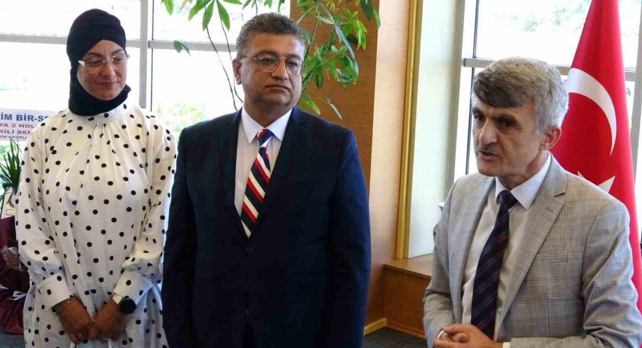 Prof. Dr. Süleyman Kızıltoprak DPÜ Rektörlüğü görevini devraldı