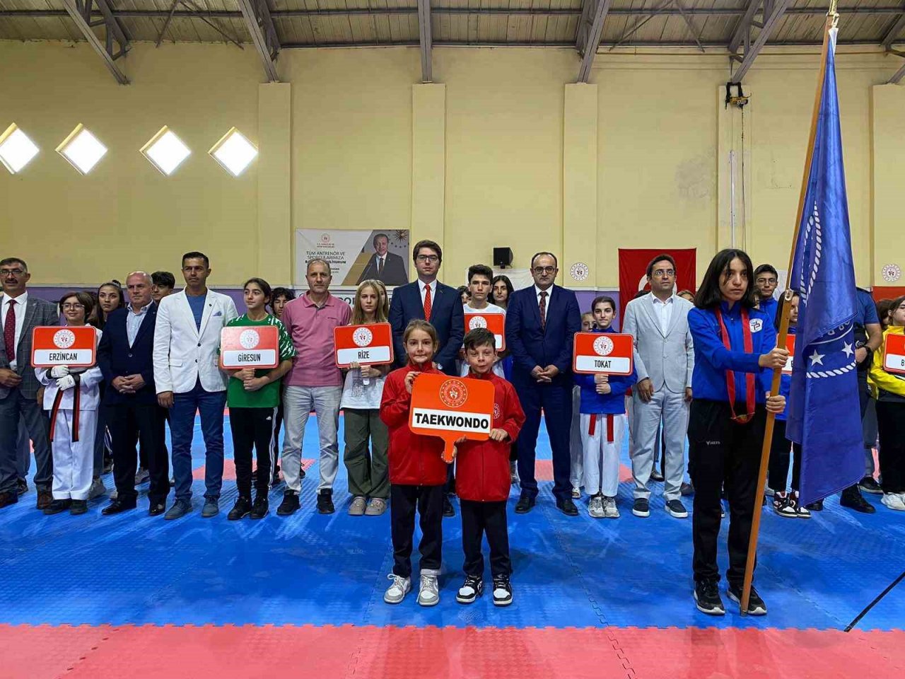 Aşkale’de Taekwondo Analig grup müsabakaları başladı