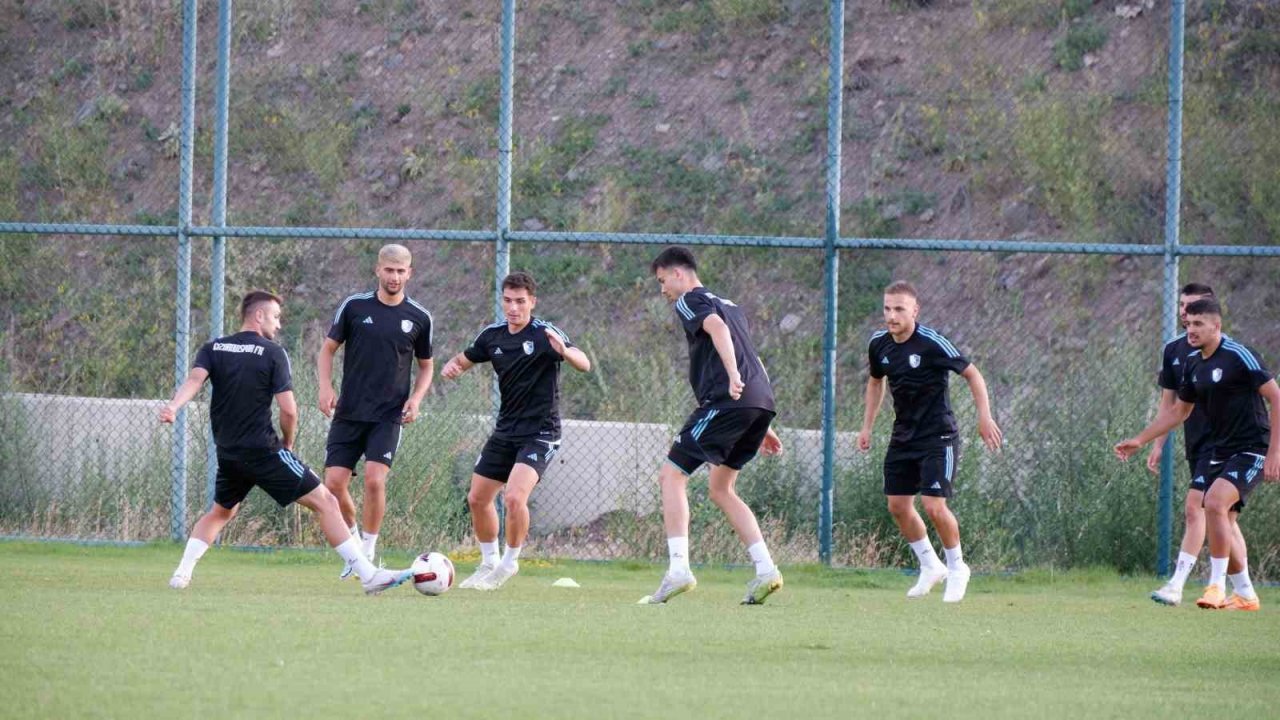 Hakan Kutlu: "Lige kendi sahamızda başlamak istiyoruz"