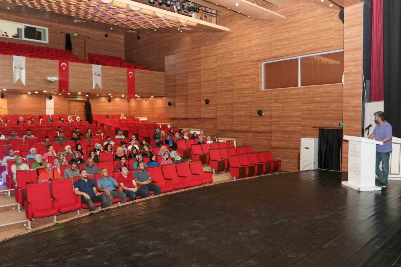 Van Büyükşehir Belediyesinden ‘Tütün Bağımlılığı’ eğitimi