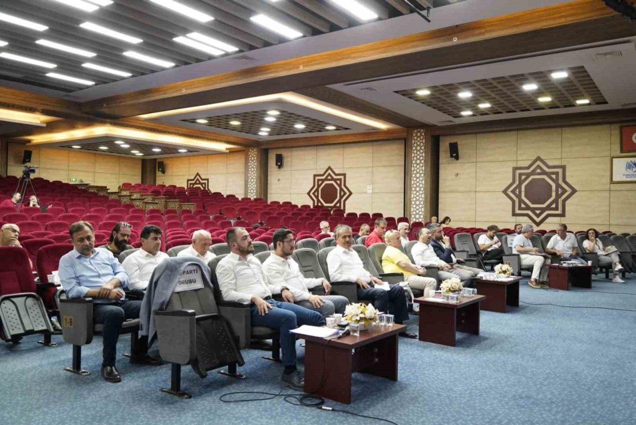 Yunusemre’de hazırlıklar titizlikle devam ediyor