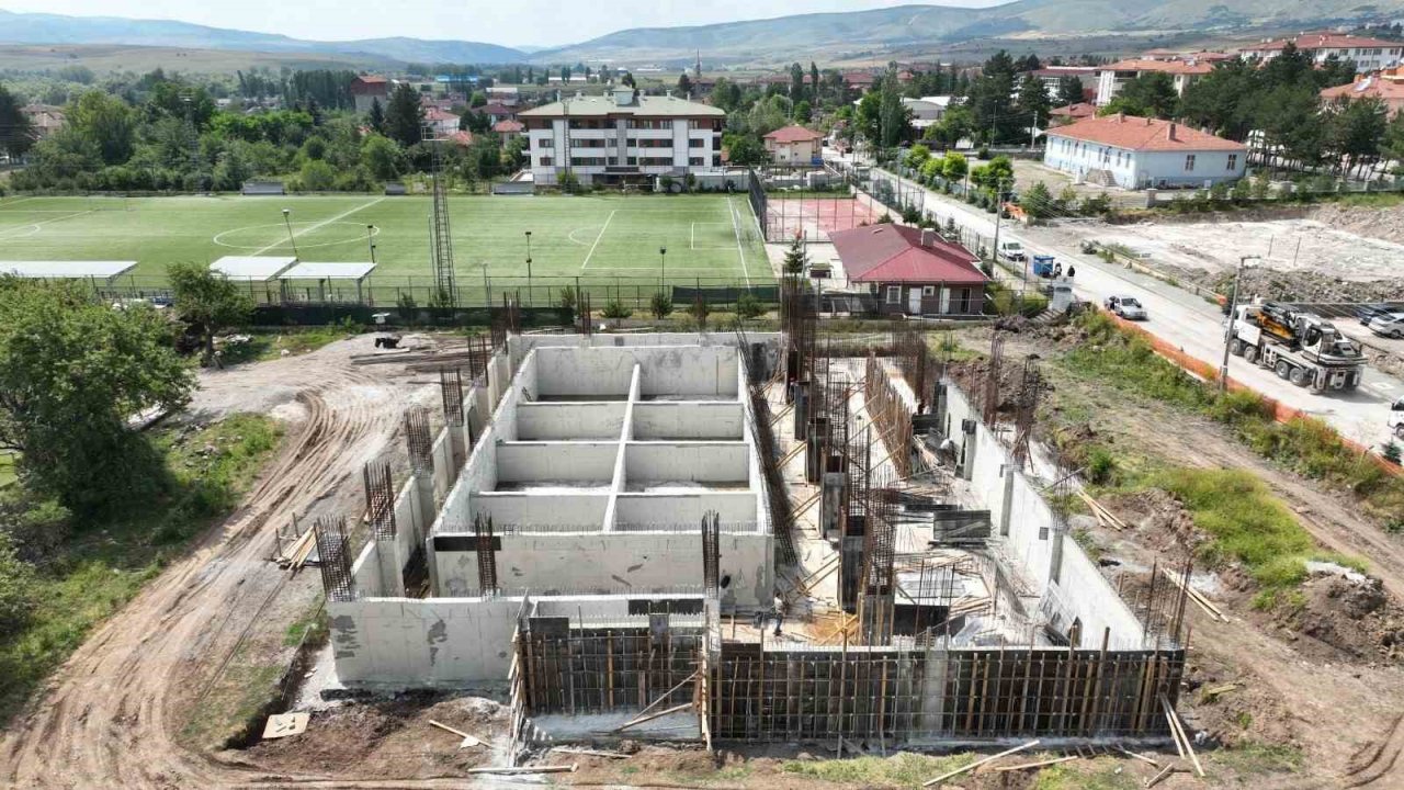 11 bin nüfuslu ilçe olimpik yüzme havuzuna kavuşuyor