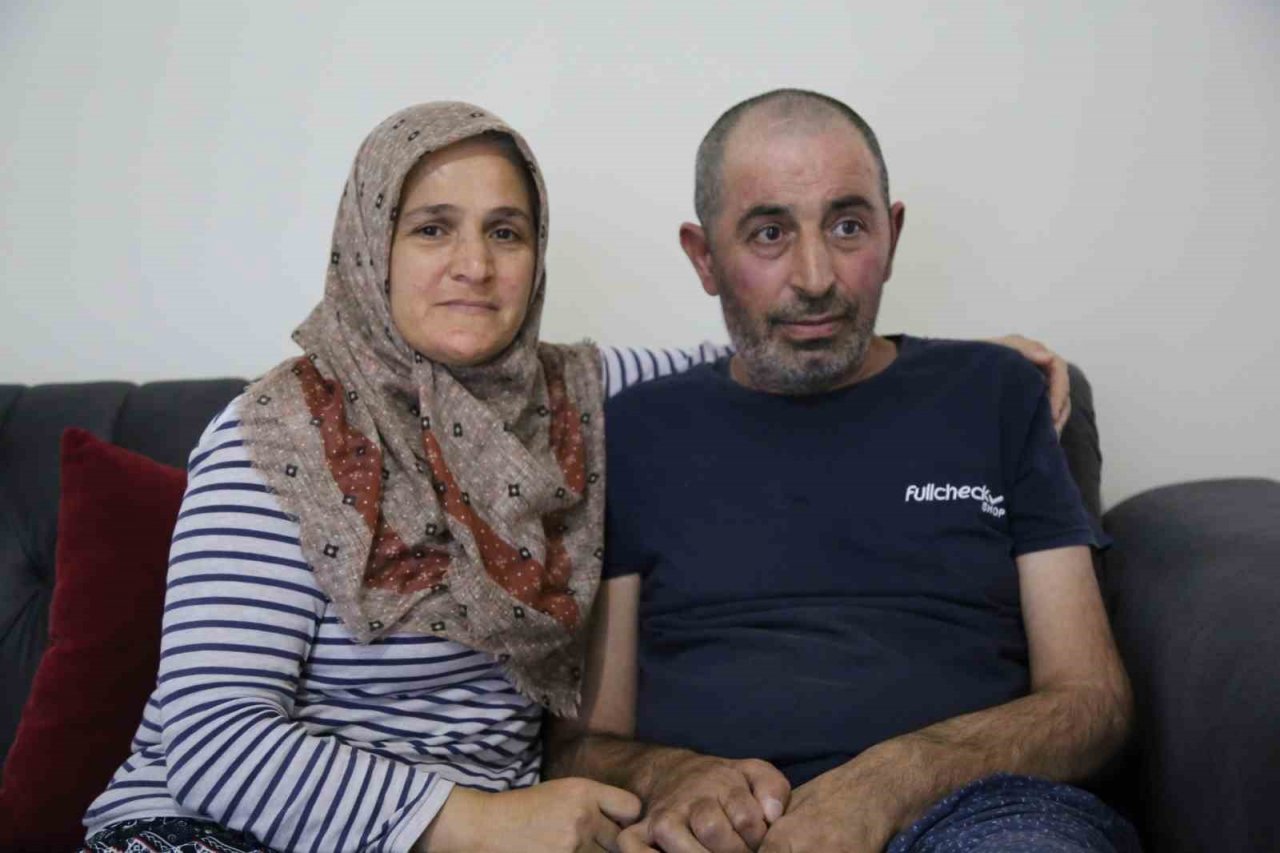 Yanan evinin yerine yapılan yeni konutuna yerleşen afetzede ALS hastası yetkililerden asansör istiyor