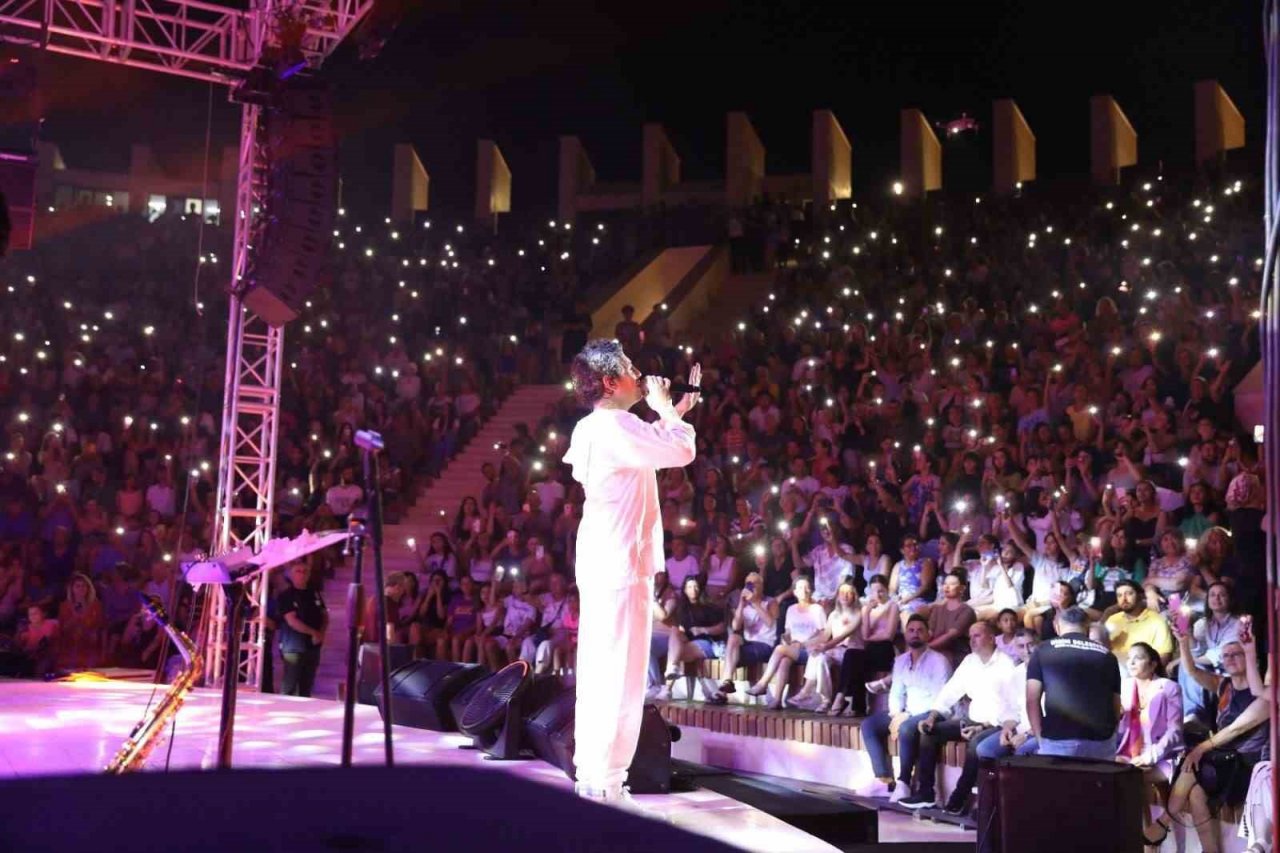 Didim’deki konsere ilgi büyük oldu