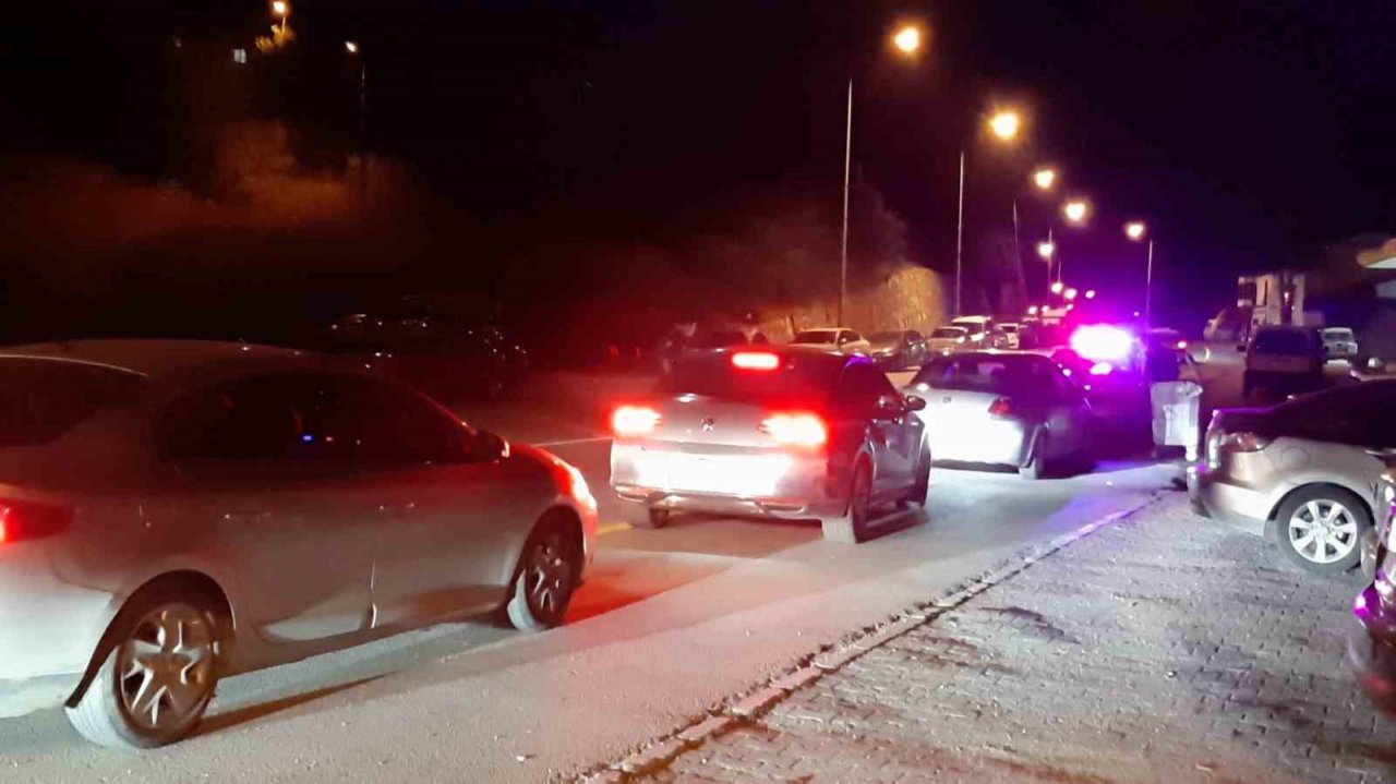 Mudurnu’da polis ekipleri sürücülere göz açtırmadı