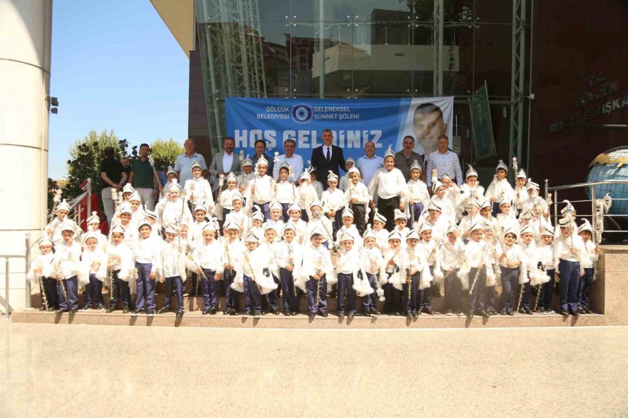 Gölcük’te sünnet şöleni