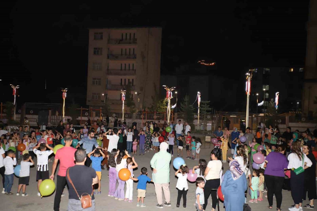 Hakkari’de çocuk etkinliklerine büyük ilgi