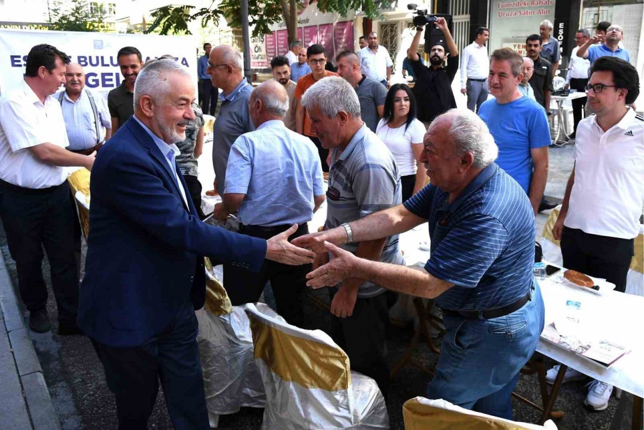 Başkan Başdeğirmen, Yayla Mahallesi esnafıyla bir araya geldi