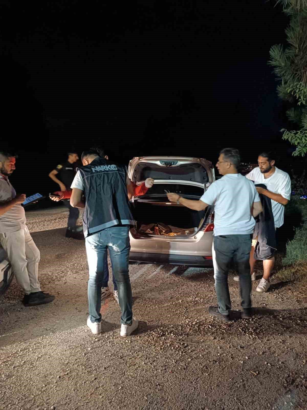 124 polisin katılımıyla huzur denetimi: Bin 446 şahıs sorgulandı