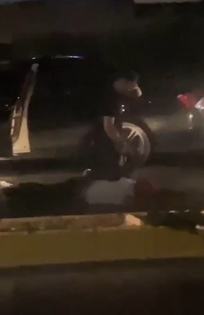 Kocaeli’de 2 şüpheliden biri silahla polisi yaraladı, diğeri ise kaçmaya çalıştı: 2 gözaltı