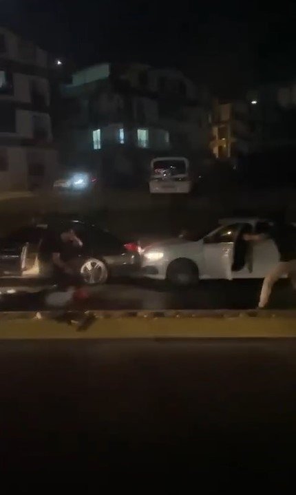 Kocaeli’de silahlı çatışma: 1 polis yaralı