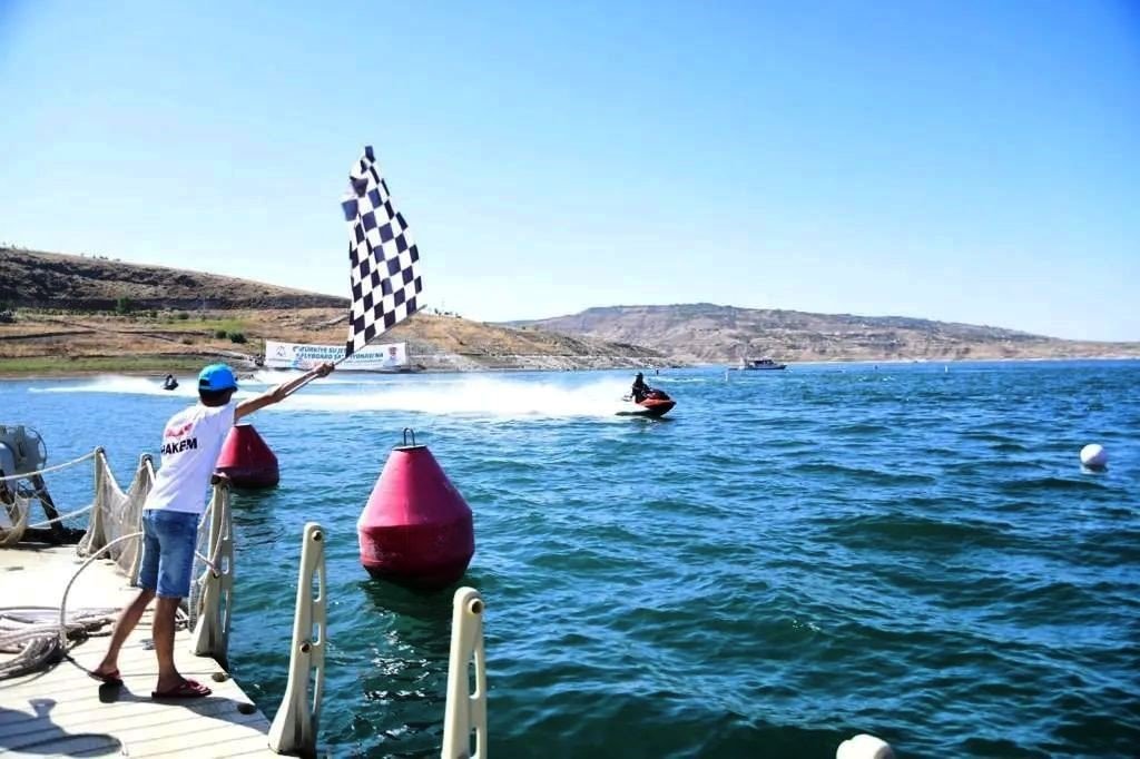 Başkan Çolakbayrakdar; "Tüm vatandaşlarımızı, hafta sonu Kayseri’nin denizi Kuşçu’ya bekliyoruz"