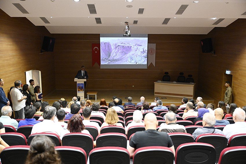 Blaundos kazılarının 5 yılı Blaundos Çalıştayında değerlendirildi