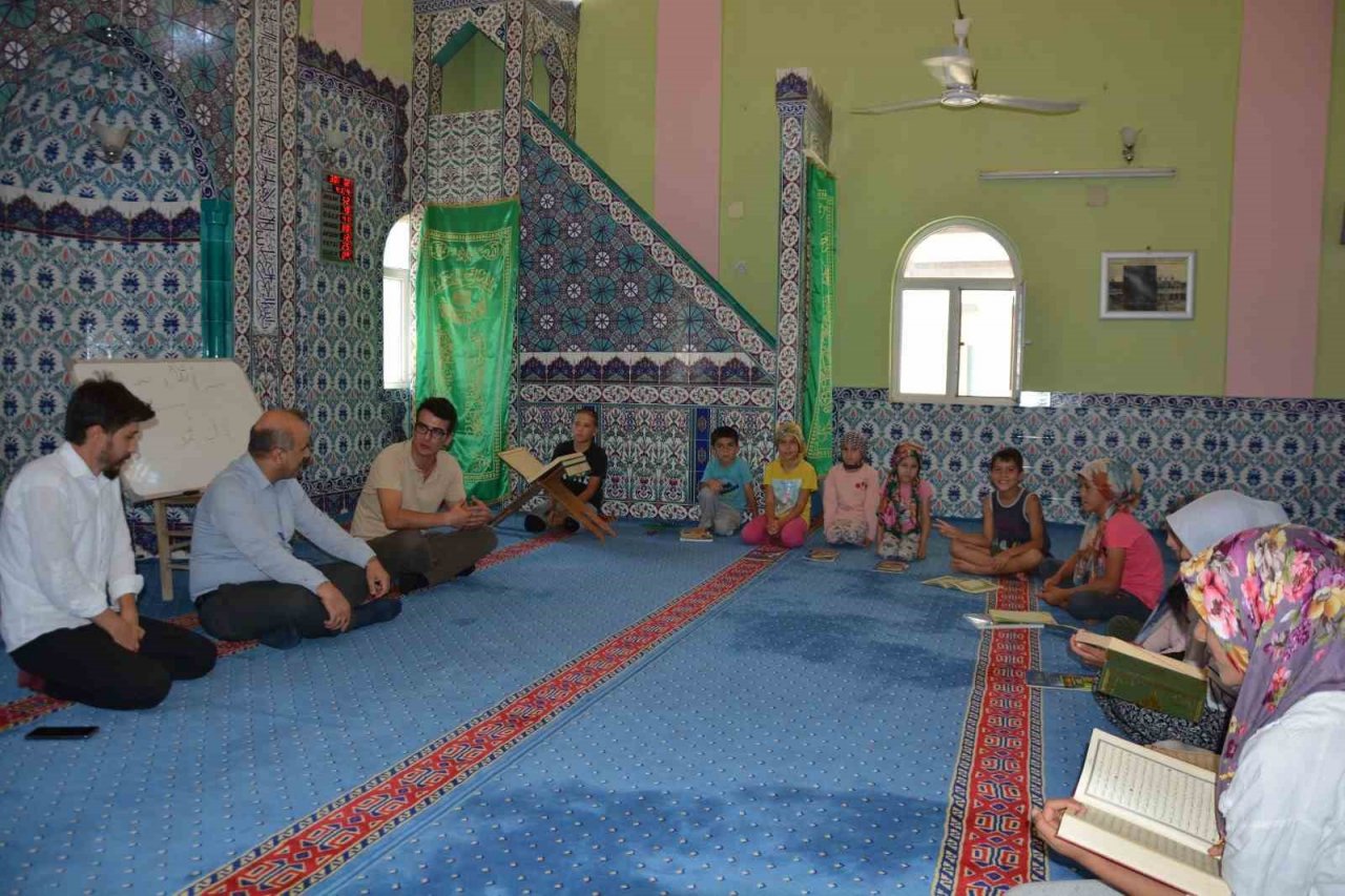 Kaymakam Okumuş Yaz Kur’an Kursu öğrencileriyle buluştu