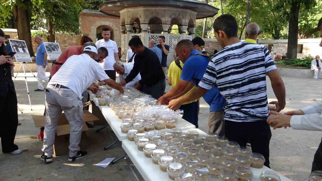 1944’te Auschwitz Kampı’nda öldürülen Romanlar unutulmadı