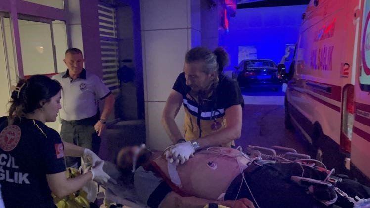 Tabancayla vurulan 35 yaşındaki adam tüm müdahalelere rağmen kurtarılamadı