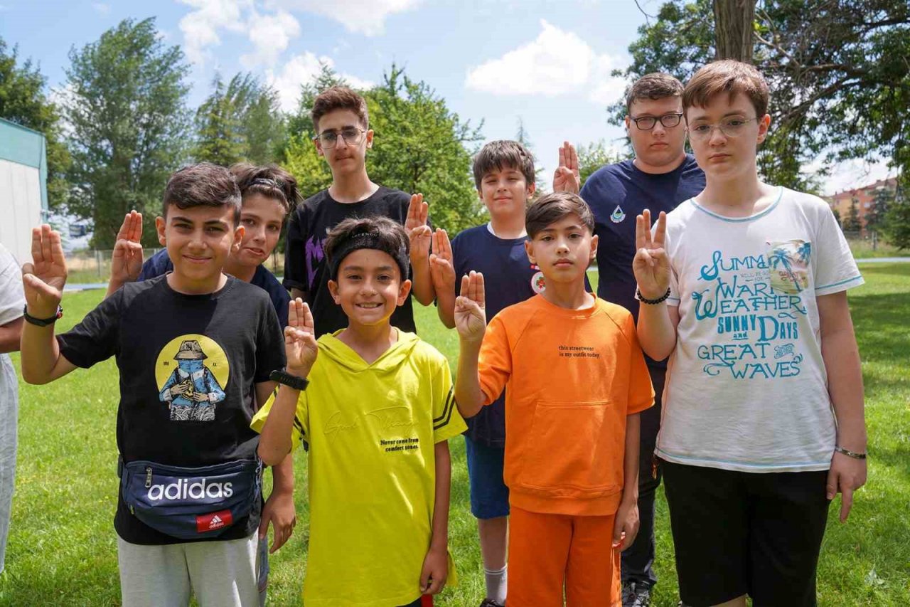 İklim İzcileri yaz mevsimini verimli geçiriyor