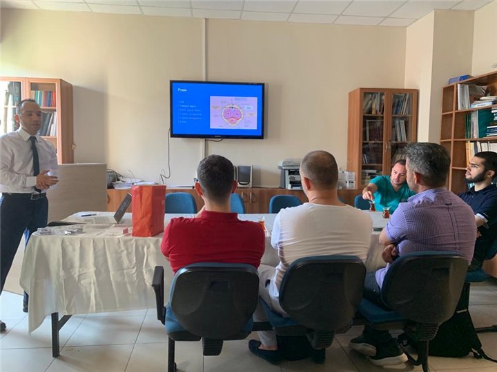 Yurt içi ve yurt dışından gelen hekimlere cerrahi sünnet eğitimi