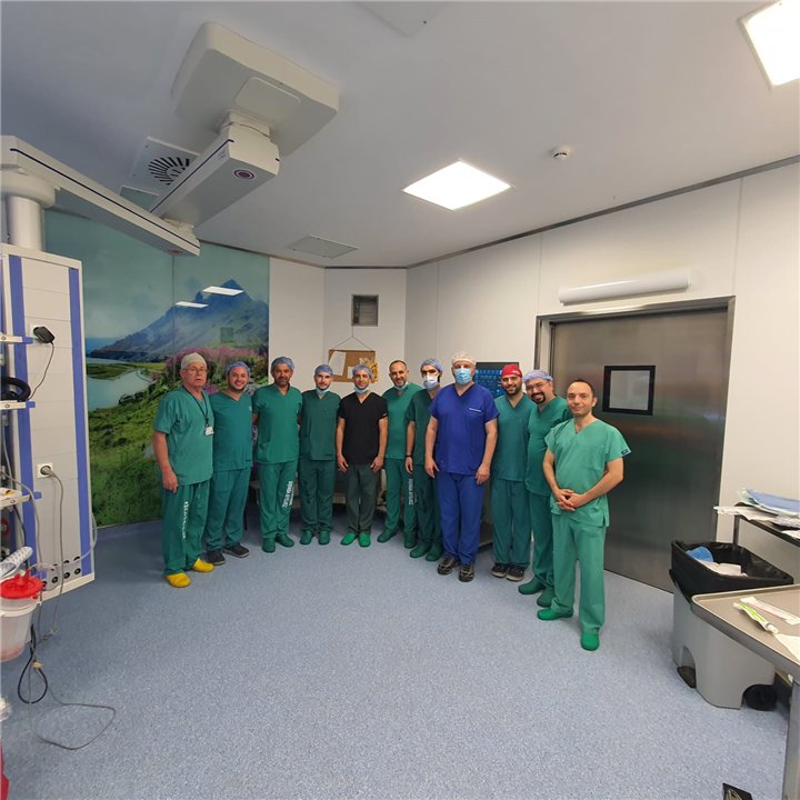 Yurt içi ve yurt dışından gelen hekimlere cerrahi sünnet eğitimi