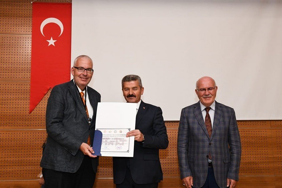 Vali Ergün; “Uşak birçok uygarlığı barındıran açık hava müzesidir”