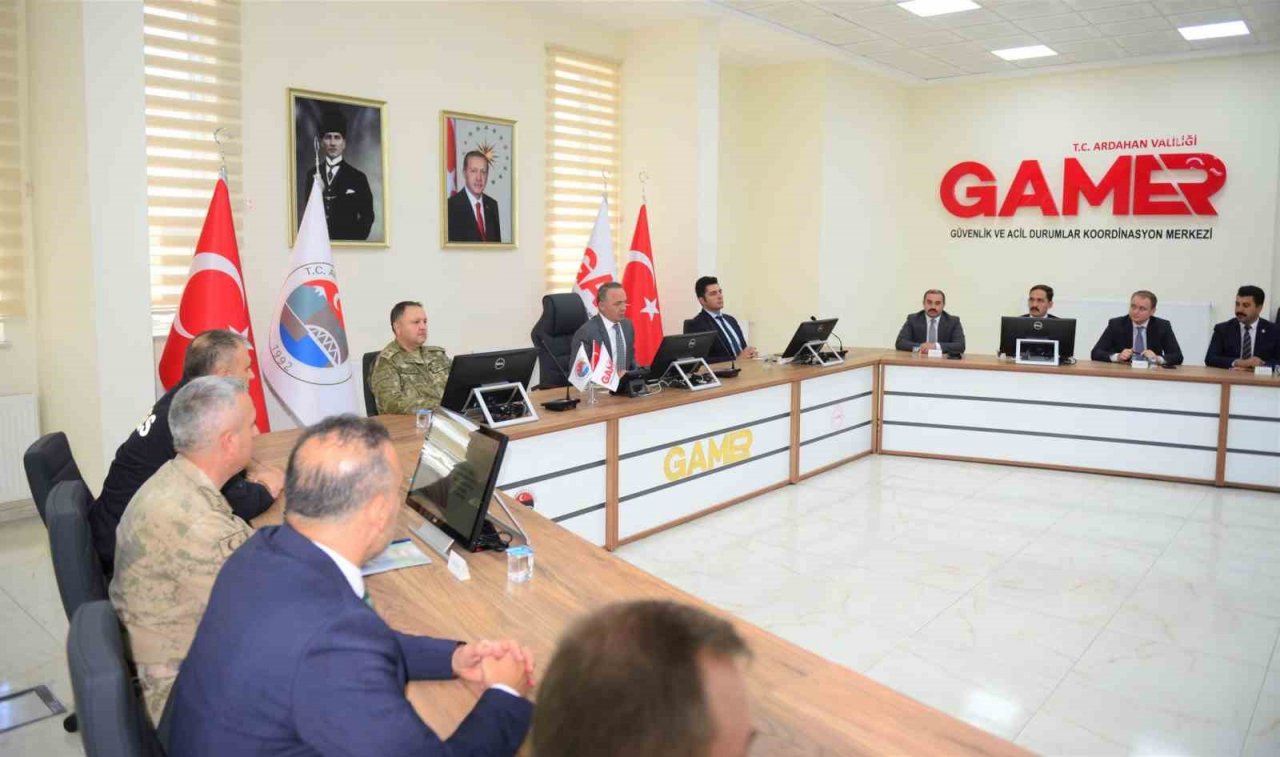 Ardahan’da İl Güvenlik ve Asayiş Koordinasyon toplantısı yapıldı