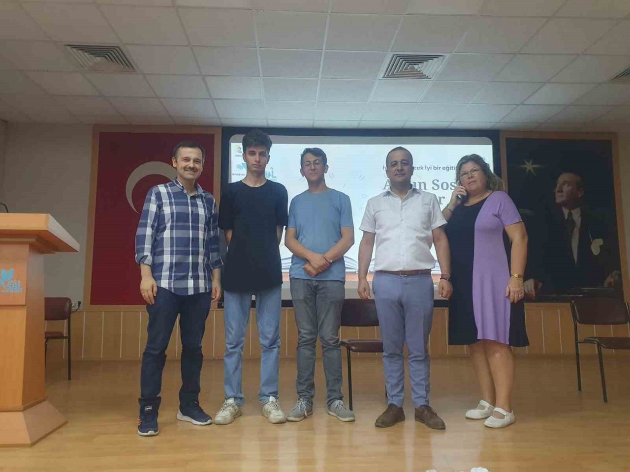 Mezun öğrenciler bilgi ve tecrübelerini aktardı