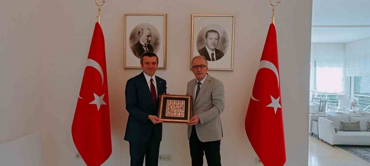 BARÜ, uluslararasılaşma stratejilerini adım adım ilerletiyor