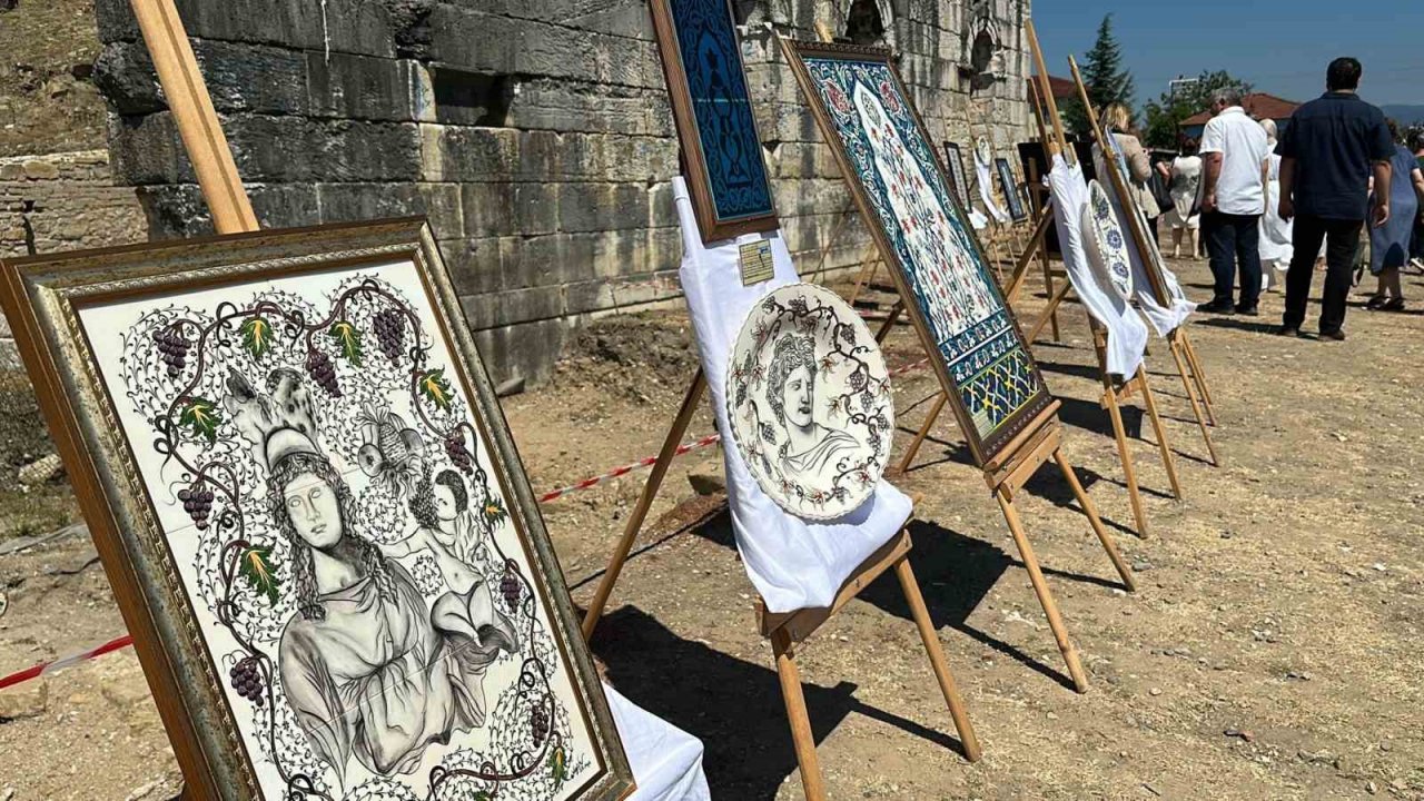 2 bin yıllık antik kentte ilk çini sergisi