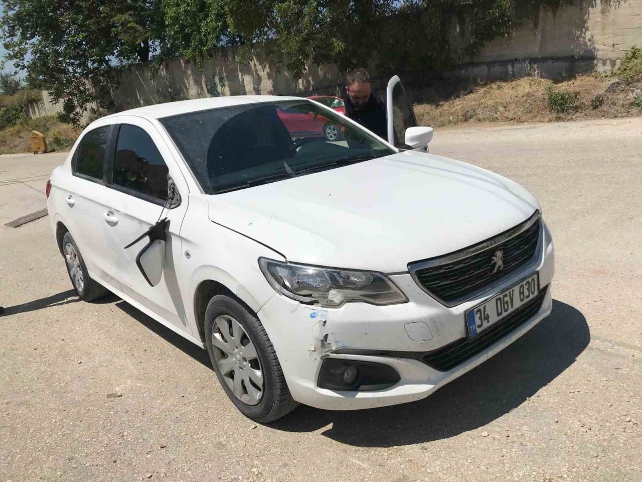 Bilecik’te bisiklet ile otomobilin çarpışması sonucu küçük çocuk yaralandı