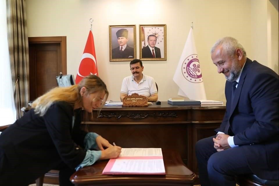 Burdur Gölü Doğa Eğitimi ve Ziyaretçi Merkezi’nin protokolü imzalandı