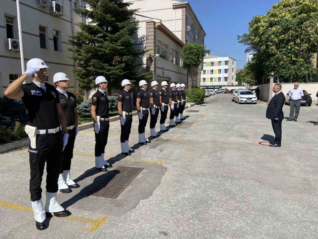 Ankara Emniyet Müdürlüğü görevine atanan Engin Dinç, Konya’ya veda etti