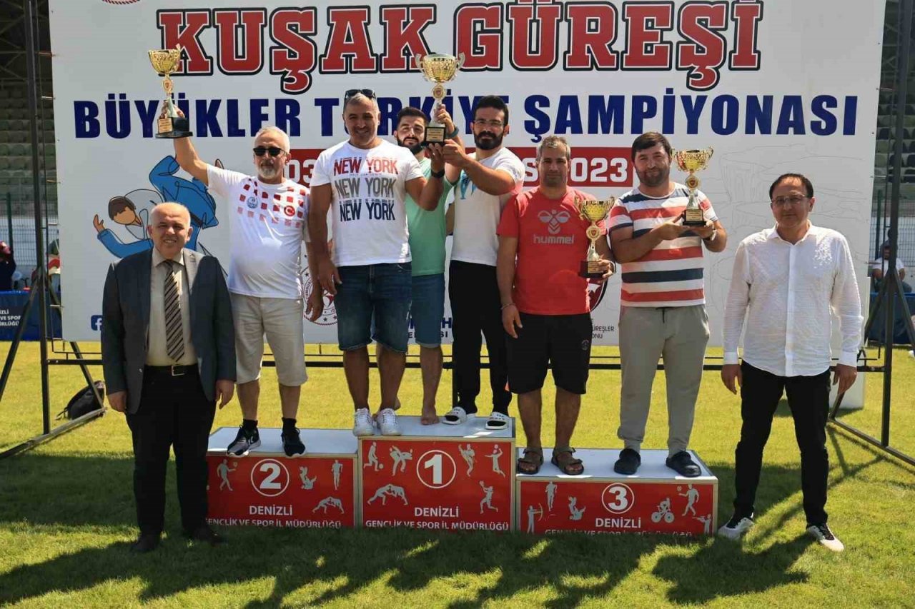 Kuşak güreşi heyecanı tamamlandı
