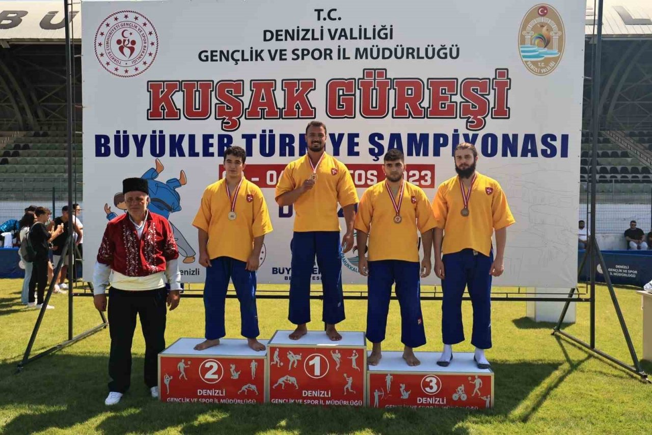 Kuşak güreşi heyecanı tamamlandı