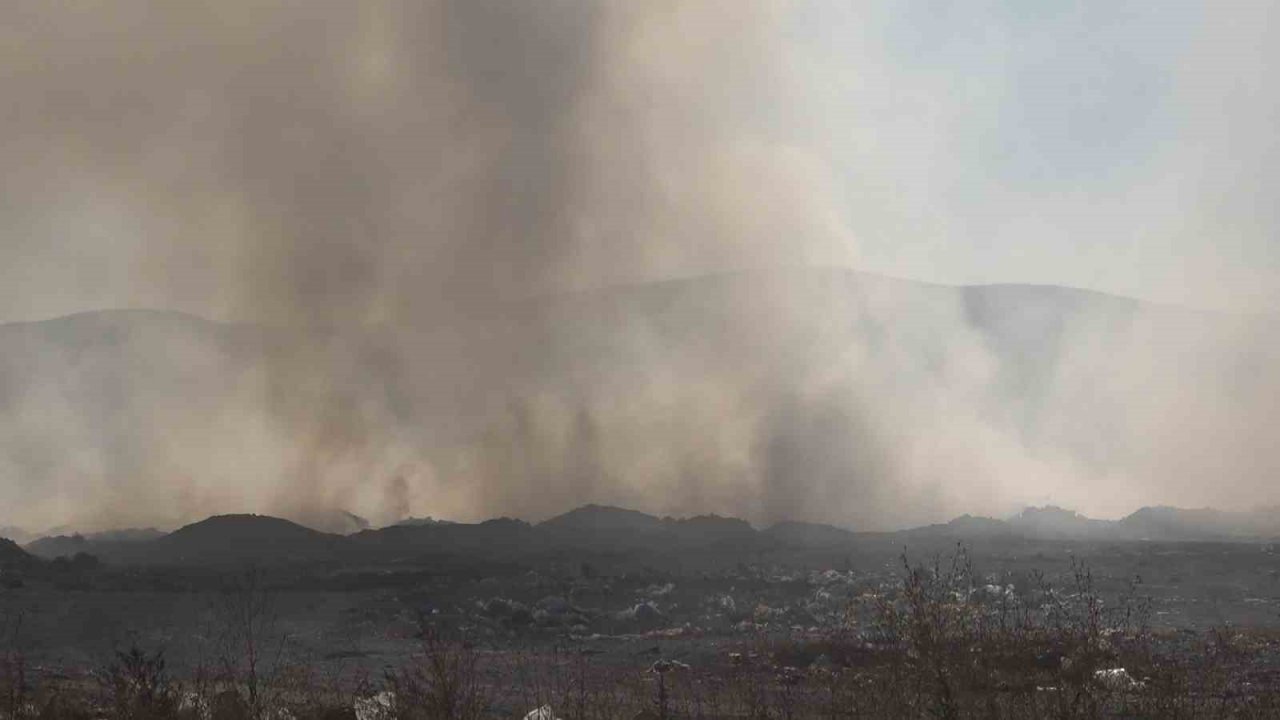Elazığ OSB’de yakılan katı atıklar vatandaşların tepkisini çekiyor