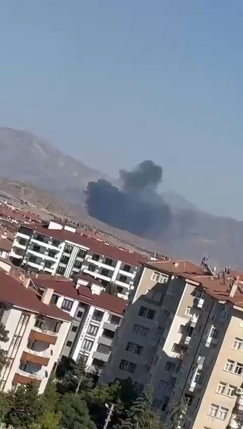 Elazığ OSB’de yakılan katı atıklar vatandaşların tepkisini çekiyor