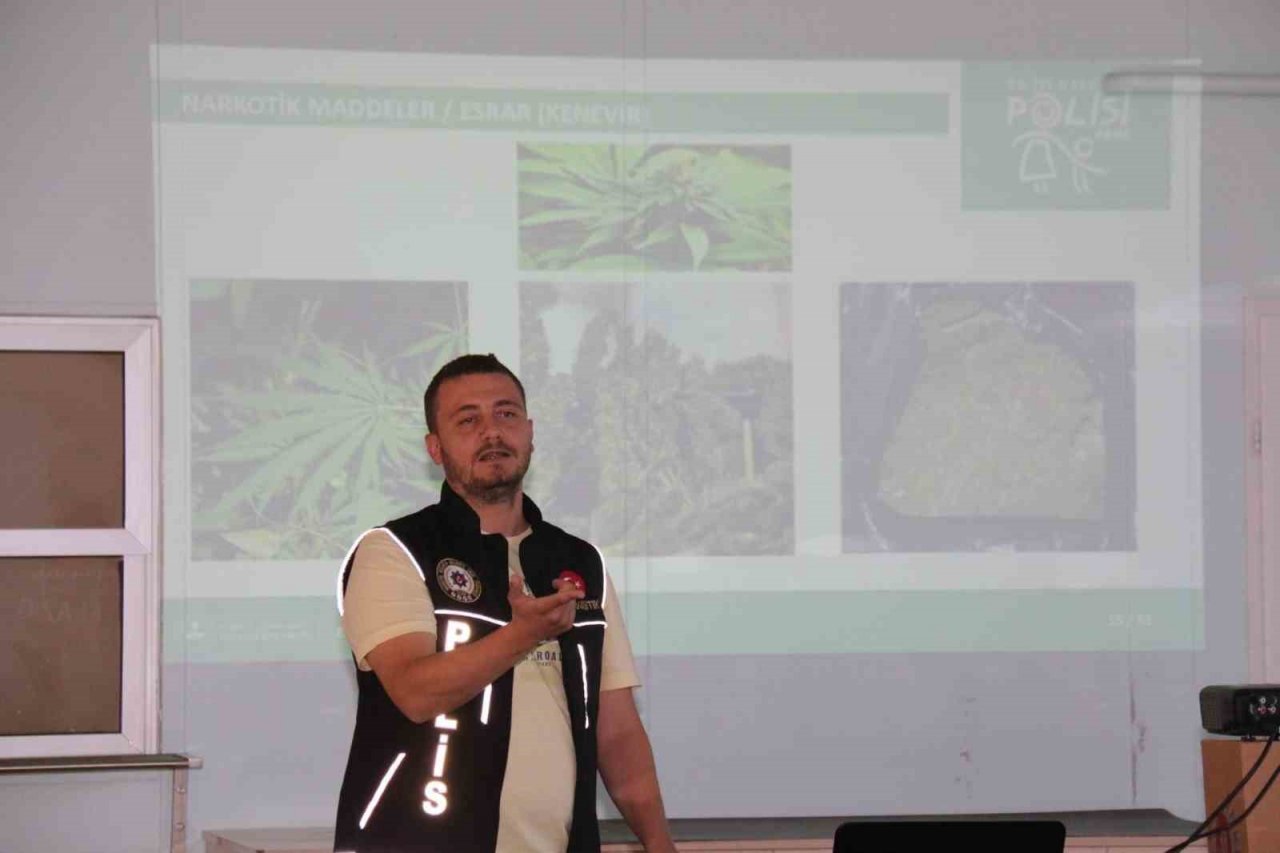 Elazığ’da Orman Müdürlüğü personeline uyuşturucu ile mücadele eğitimi verildi