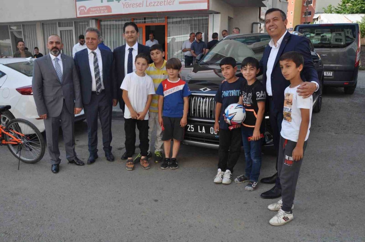 ETB Başkanı Oral saha ziyaretlerini aksatmıyor