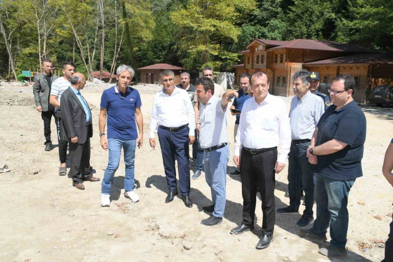 Yenice’de sel yaraları sarılıyor