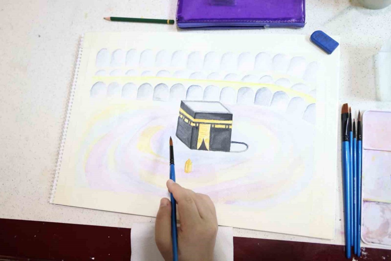 Hayallerini tuvale döküyorlar