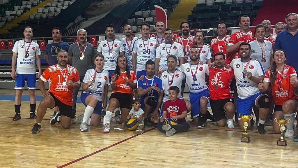 Kurumlararası turnuvada şampiyon Muğla Emniyeti oldu