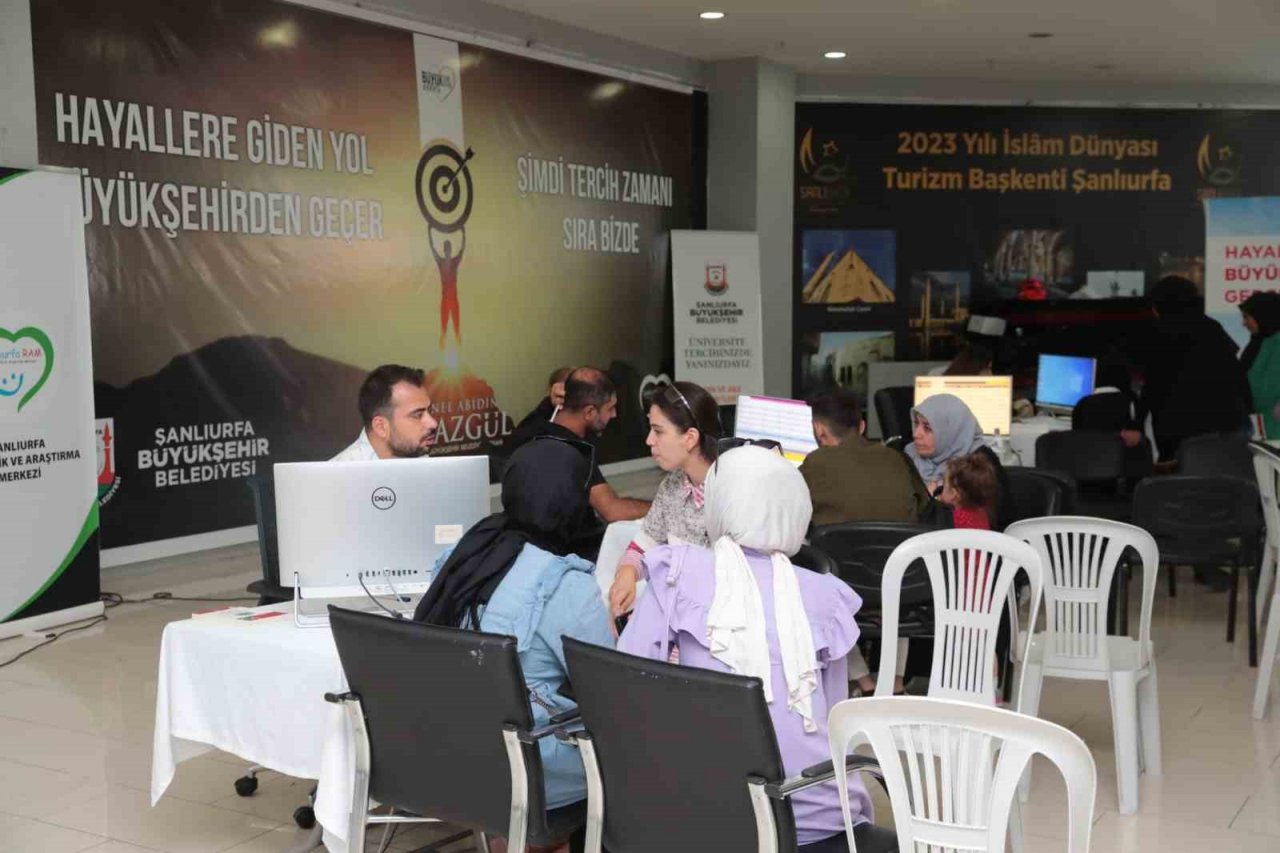 Öğrencilere ücretsiz tercih danışmanlığı hizmeti