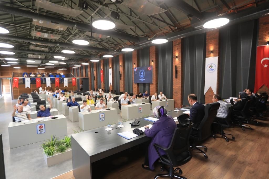 Pamukkale Belediyesi’nden öğrencilere eğitim yardımı