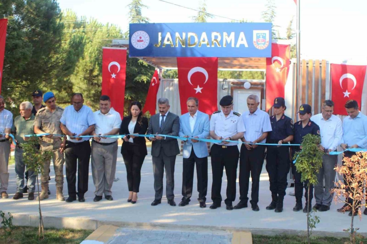 Eşme’de jandarma asayiş noktası hizmete açıldı