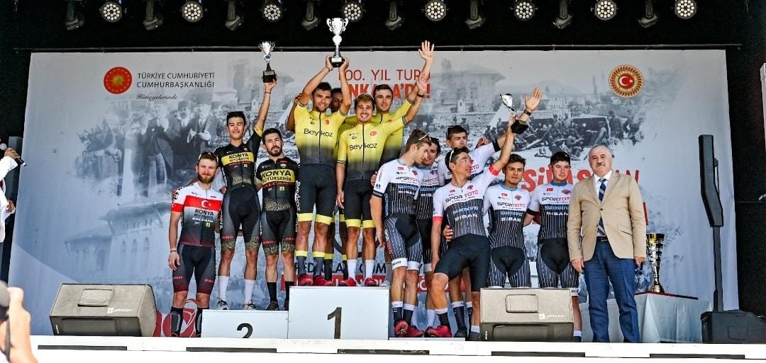 Beykoz Continental, Cumhuriyet Bisiklet Turu’nda şampiyon