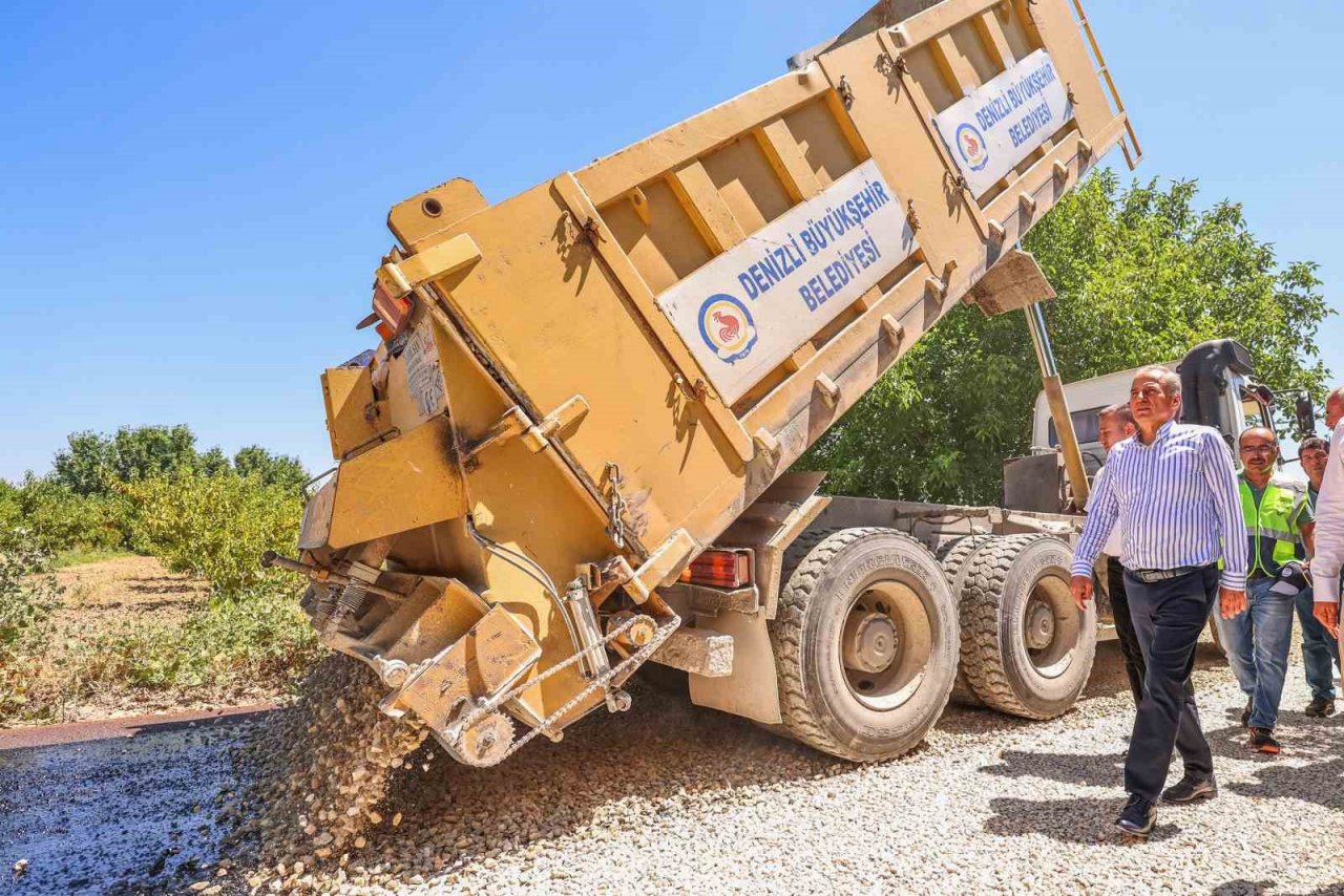 Denizli’de 500 km asfalt çalışmaları sürüyor