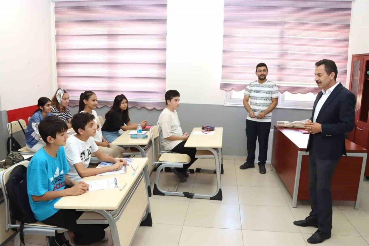 Gürün’de DYK kursları sürüyor