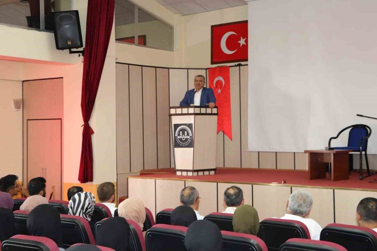 İlahiyat öğrencileri Diyanet’i yakından tanıdı