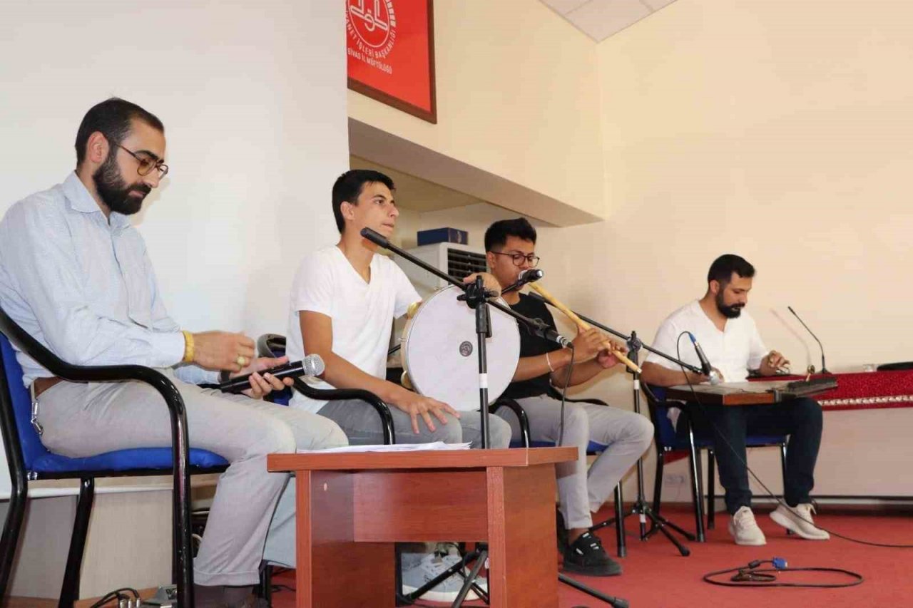 İlahiyat öğrencileri Diyanet’i yakından tanıdı