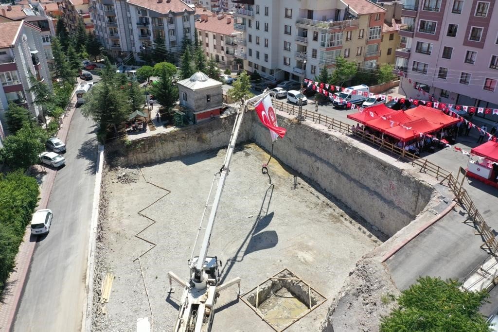 Rahman Camii’nin temelleri Keçiören’de atıldı